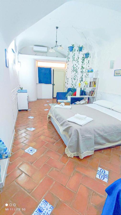 شقة Loft Monteoliveto By Napulitandream نابولي المظهر الخارجي الصورة